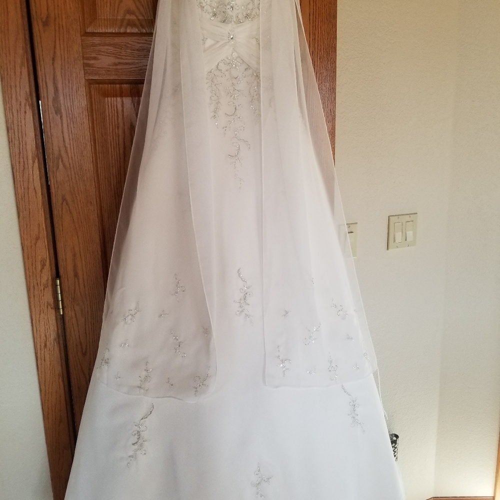 Mori Lee by Madeline Gardner Wedding Dress